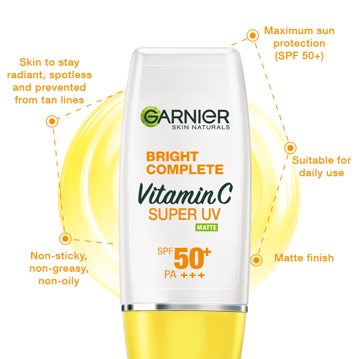 Garnier Bright Complete Vitamin C Super UV Matte Sunscreen SPF50+ - 30ML Garnier SkinCare - Luxeery