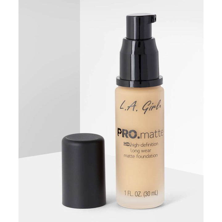 La Girl - Hd Pro Matte Foundation - Soft Honey L.A GIRL - Luxeery